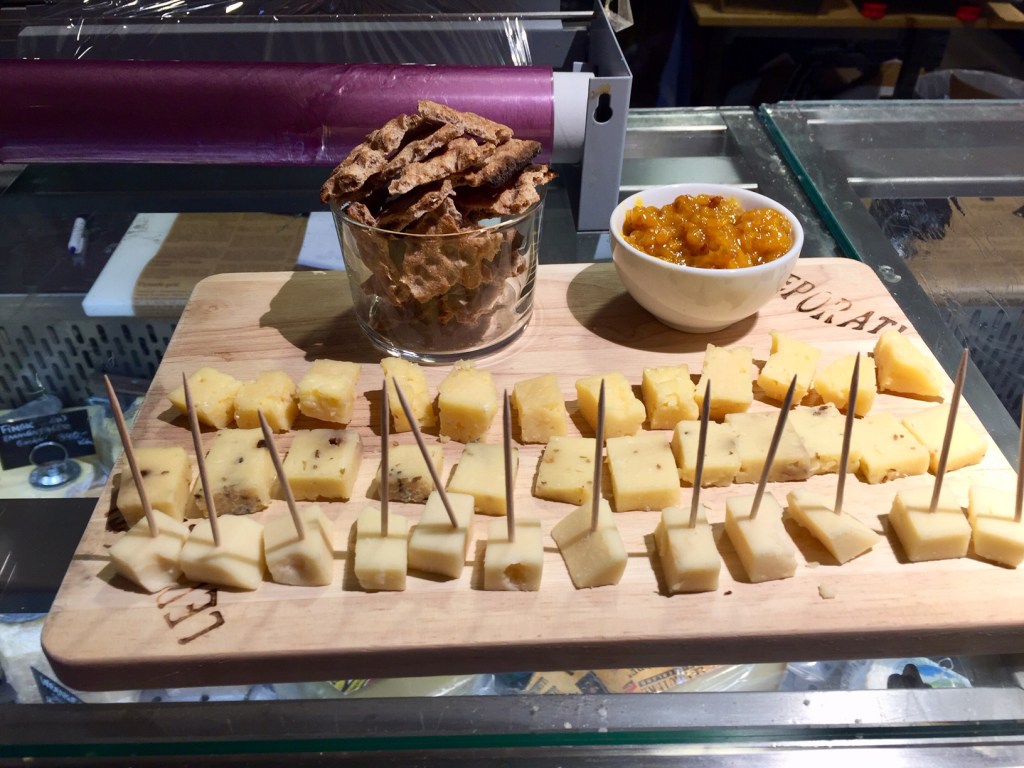 C:\Users\Adam\Pictures\Kelsey's Phone Photos\26- Stockholm\351- blog.JPG