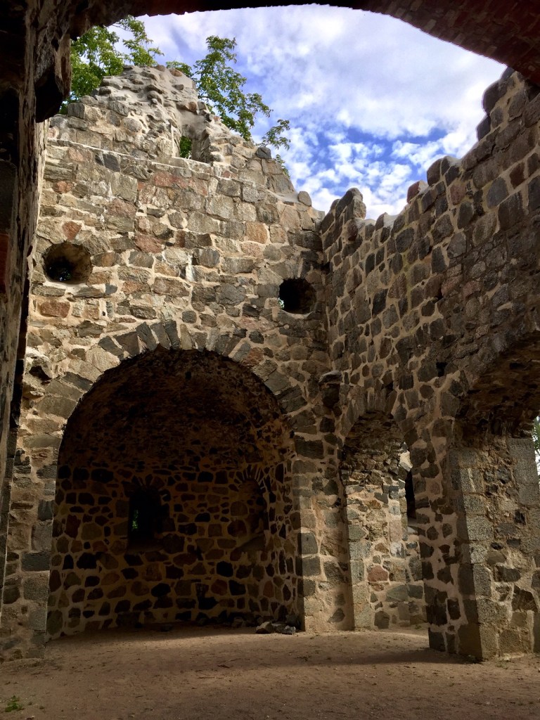 C:\Users\Adam\Pictures\Kelsey's Phone Photos\26- Stockholm\307- blog.JPG